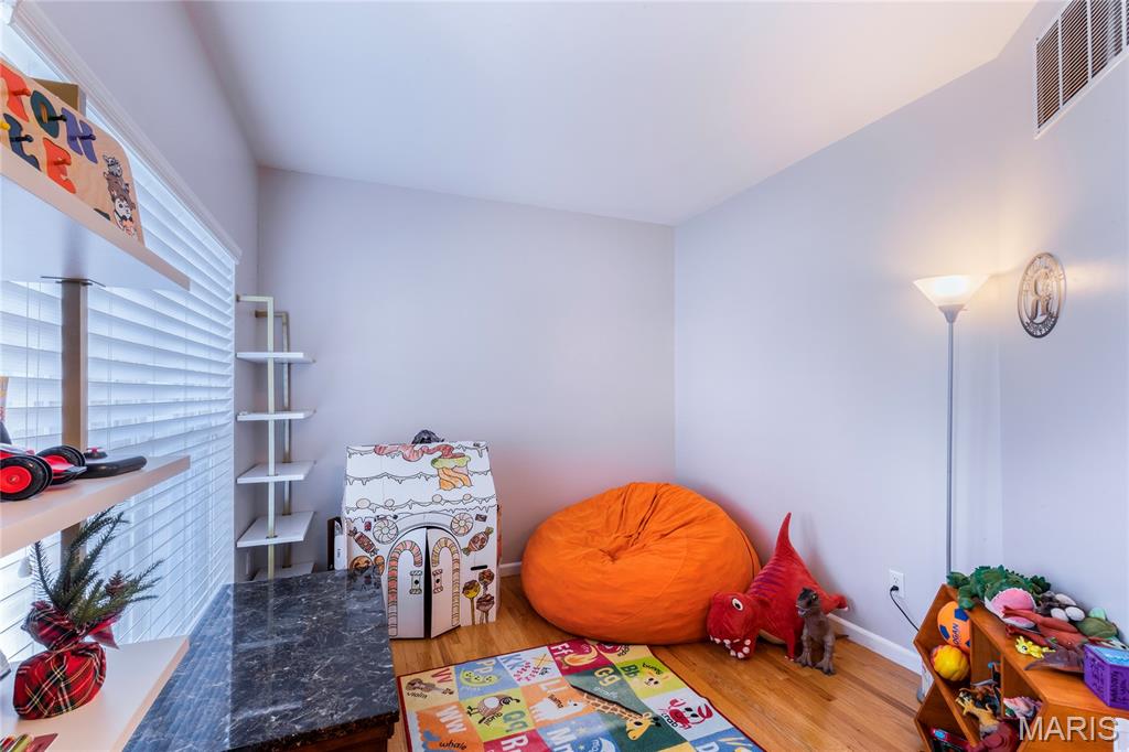 Enclave At Montclair - Residential