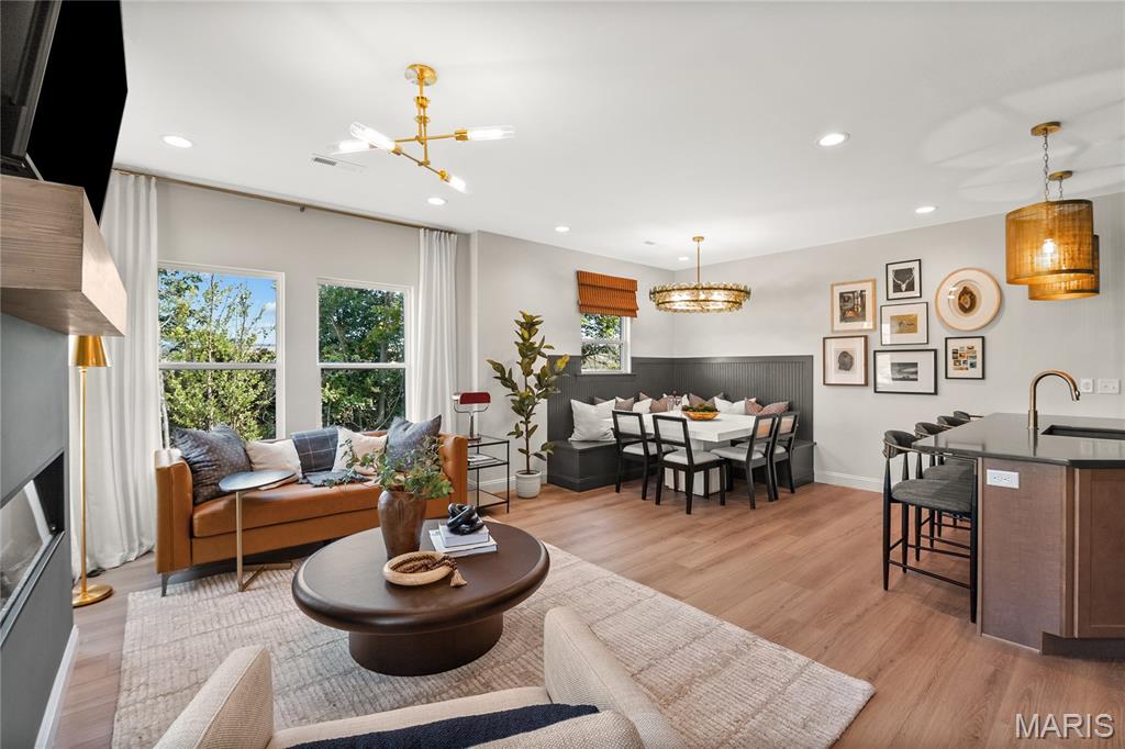 Townes at Lienemann - Residential