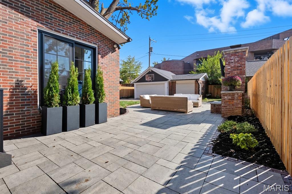 Hillcrest - Residential