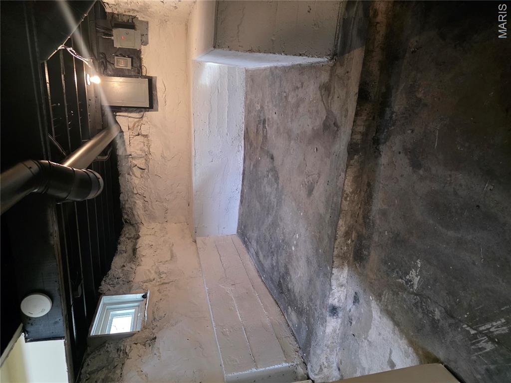 A T Schultzes - Residential