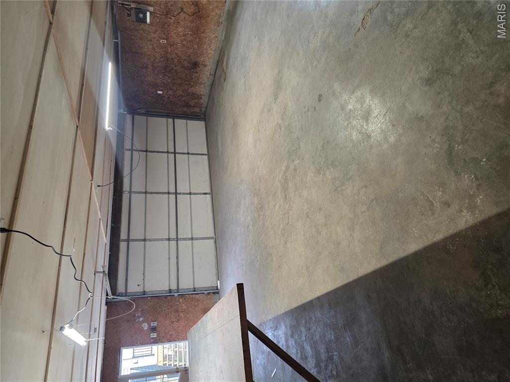 A T Schultzes - Residential