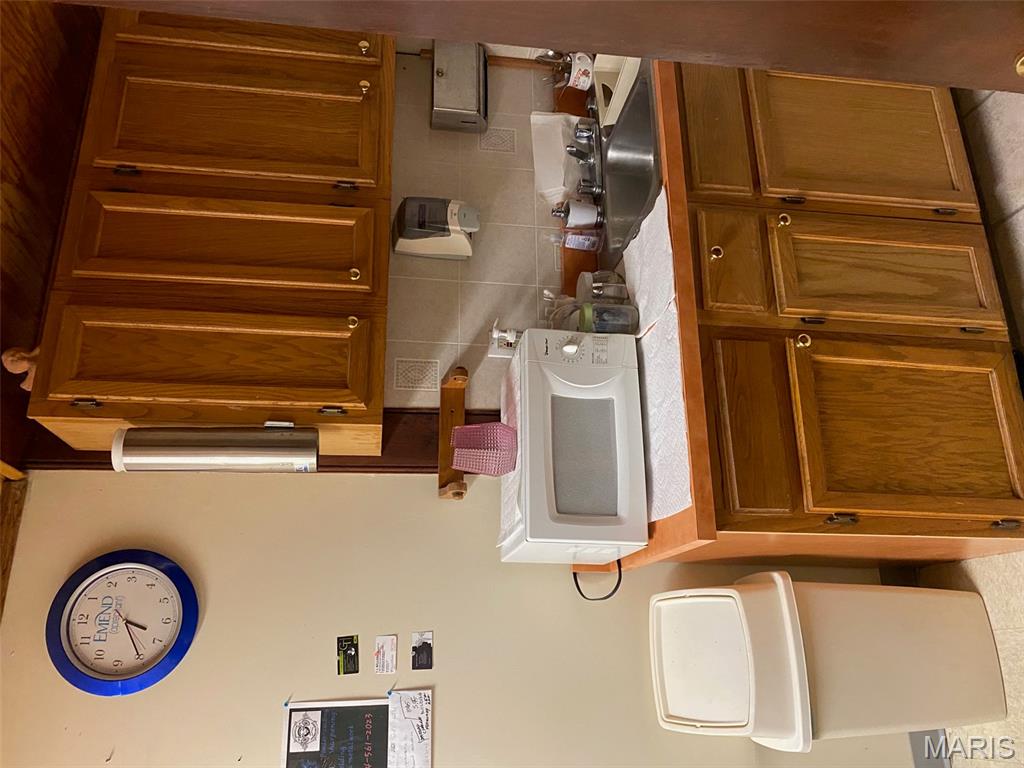 Southampton Add - Commercial Sale