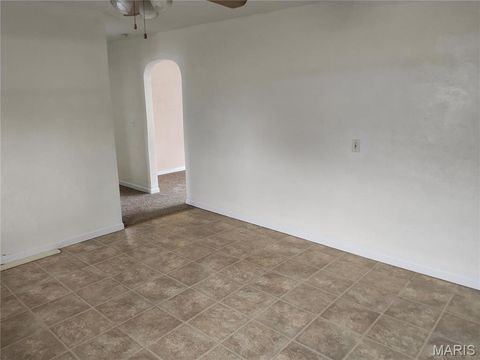 Tiny photo for 216 David Street, Elsberry, MO 63343 (MLS # 25005165)