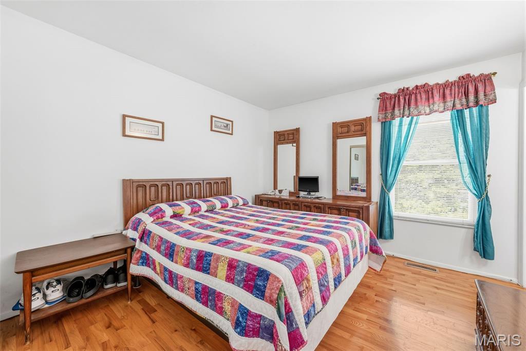 Eastwood Manor - Residential