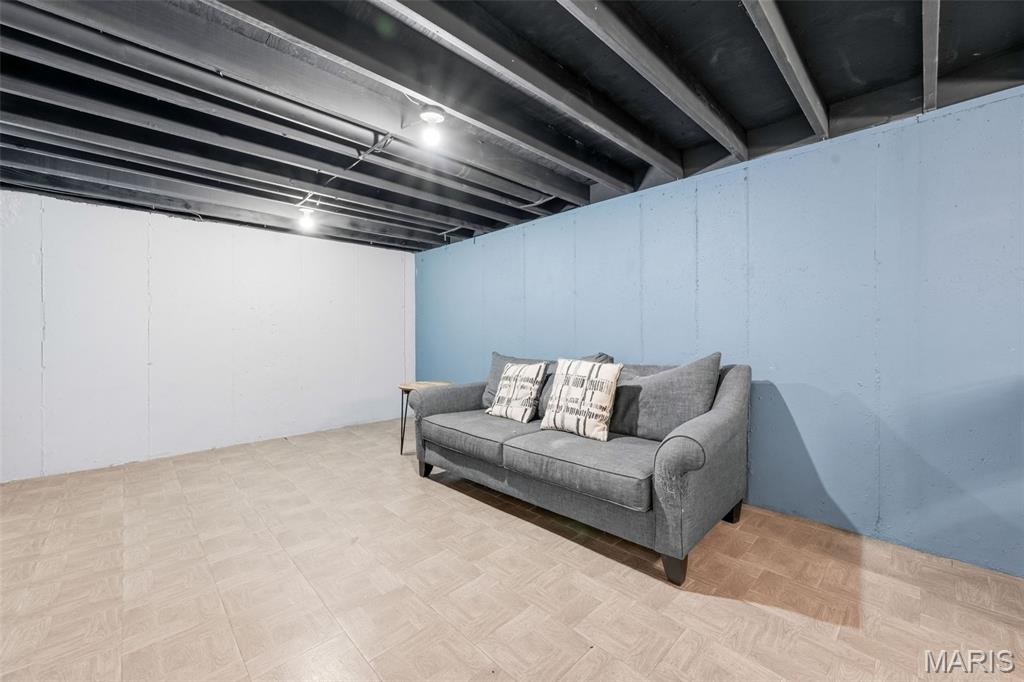 Marquette Hills - Residential