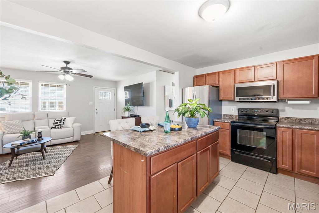 Marquette Hills - Residential