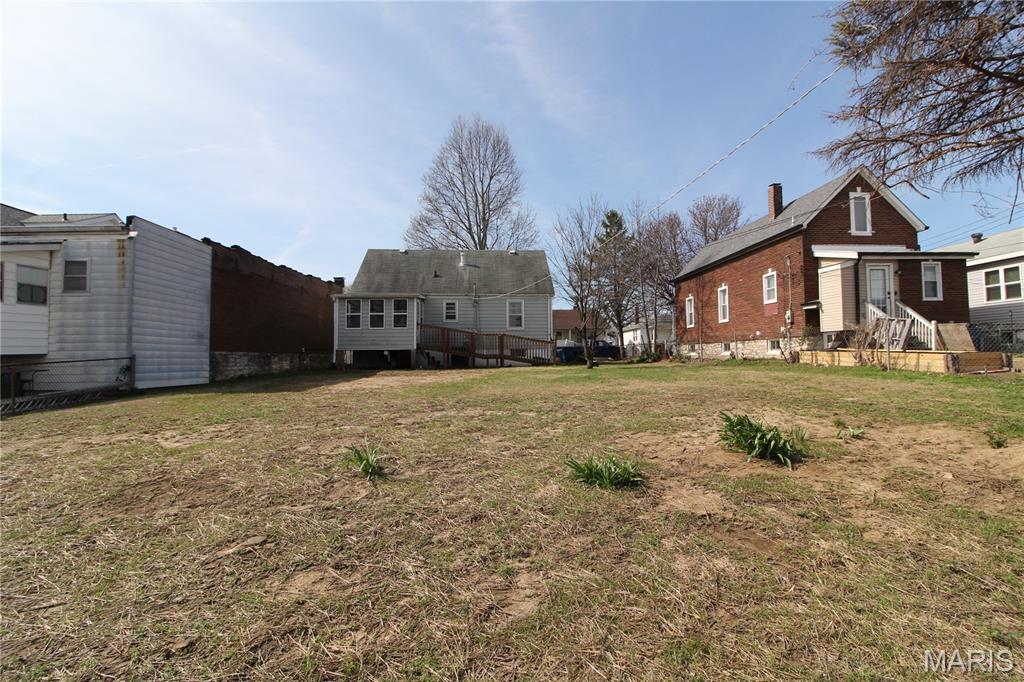 Frosts Add To Luxemburg - Residential