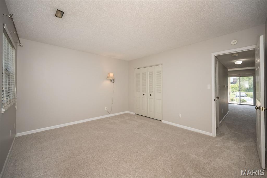 Brentwood Forest Condo Ph Three - Residential