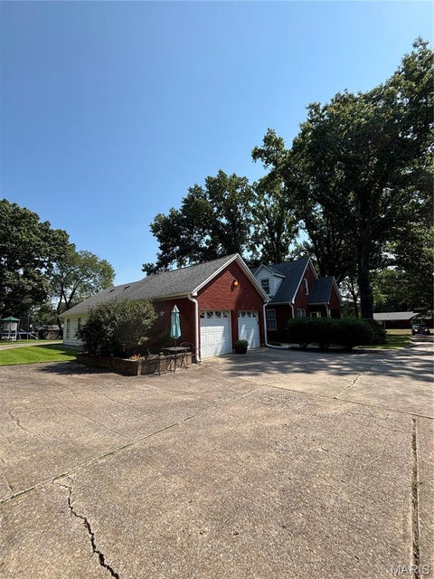Tiny photo for 811 E Rodney Drive, Cape Girardeau, MO 63701 (MLS # 26052254)