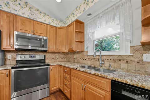 Tiny photo for 125 Heritage Trail, Troy, MO 63379 (MLS # 26053460)