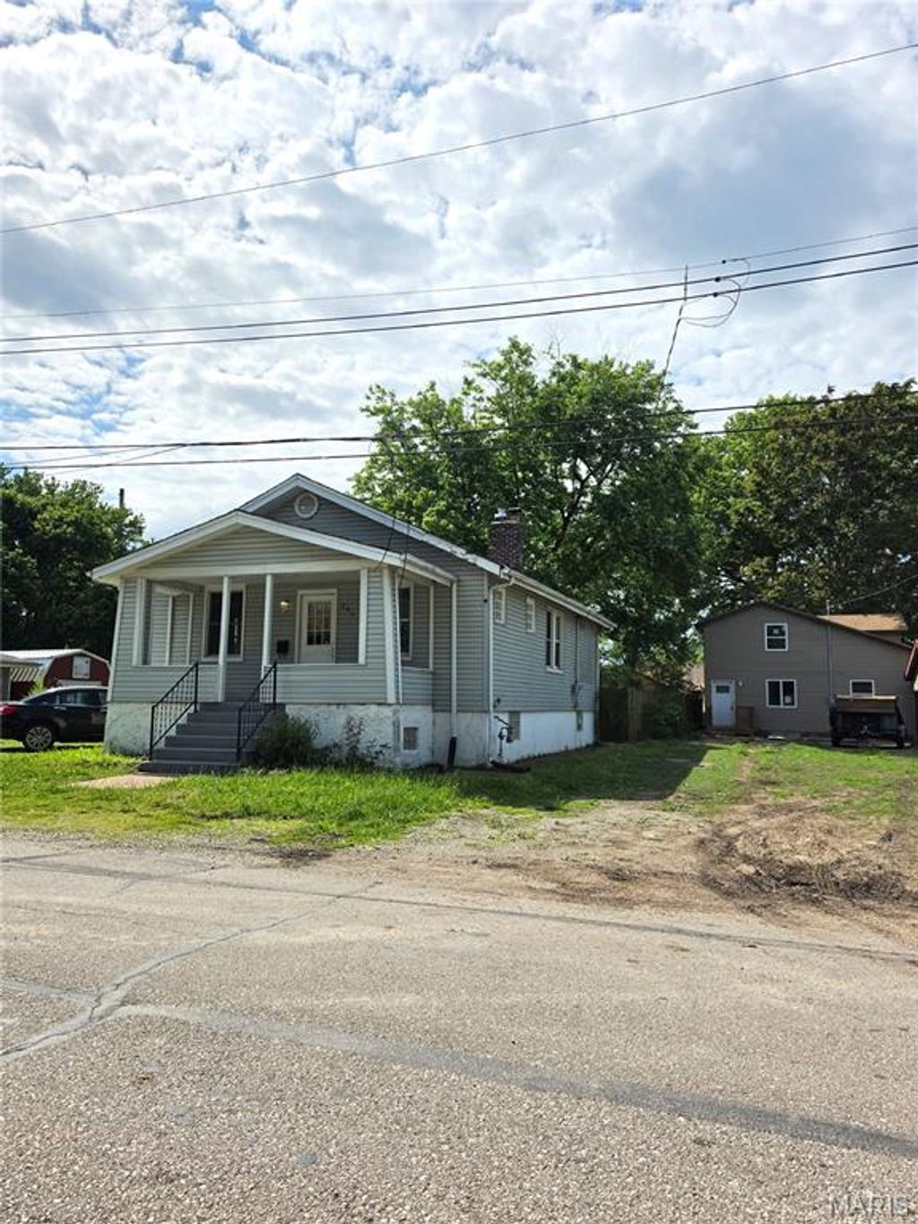 Photo of 241 Dammert Avenue, Unincorporated, MO 63125 (MLS # 26026079)
