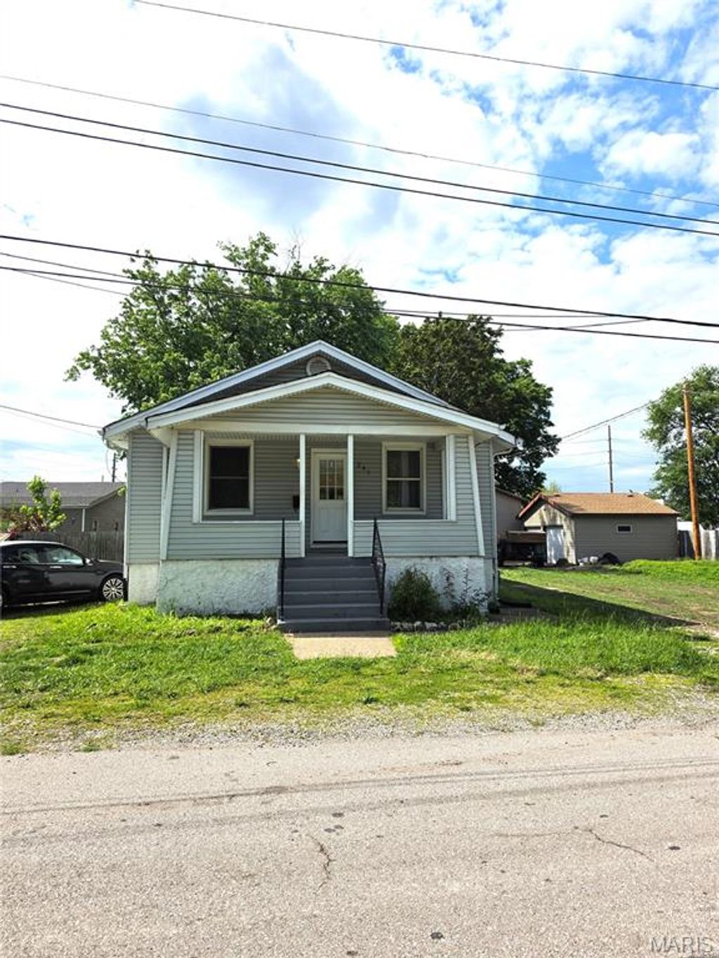 Photo of 241 Dammert Avenue, Unincorporated, MO 63125 (MLS # 26026079)