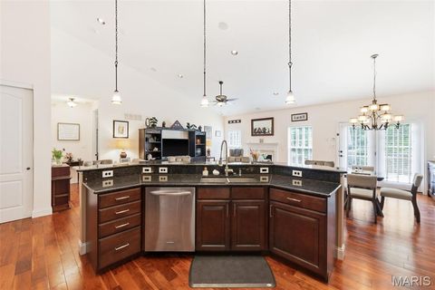 Tiny photo for 14305 Gatwick Court, Chesterfield, MO 63017 (MLS # 26029206)