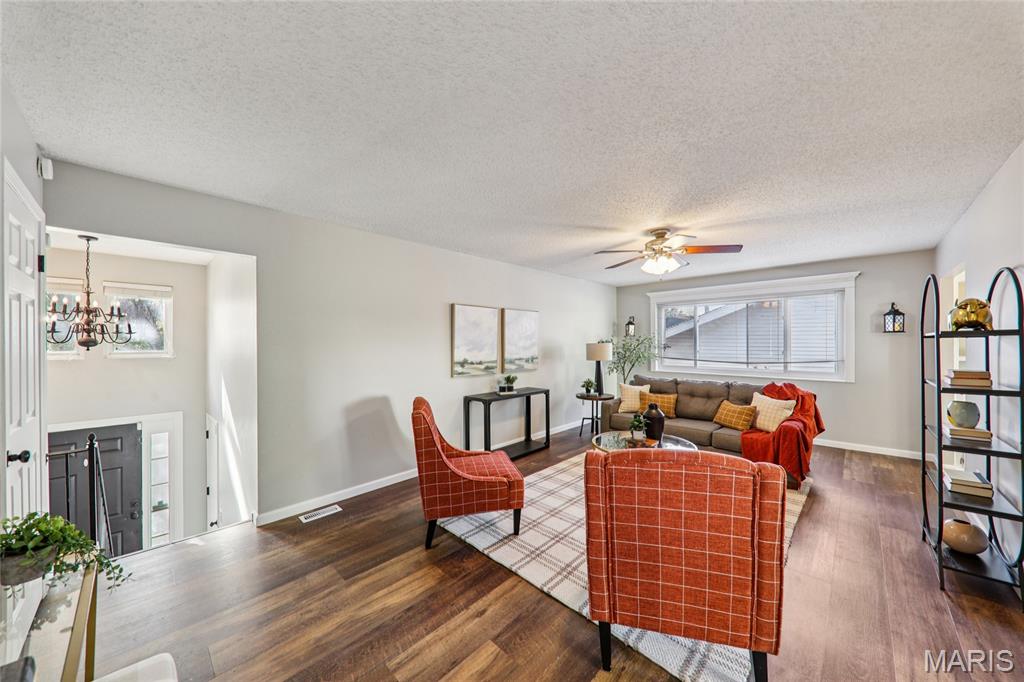 1111 Shadowoak Drive