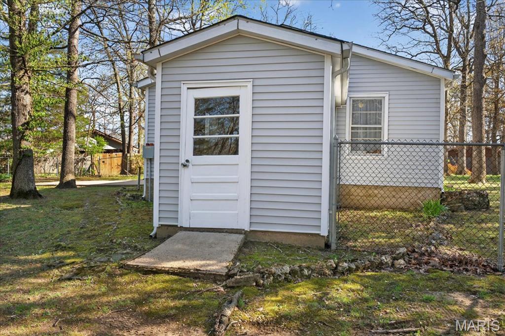 Valle Lake 01 - Residential