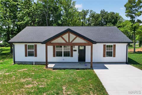Photo of 535 Hayes Street, Lebanon, MO 65536 (MLS # 26047457)