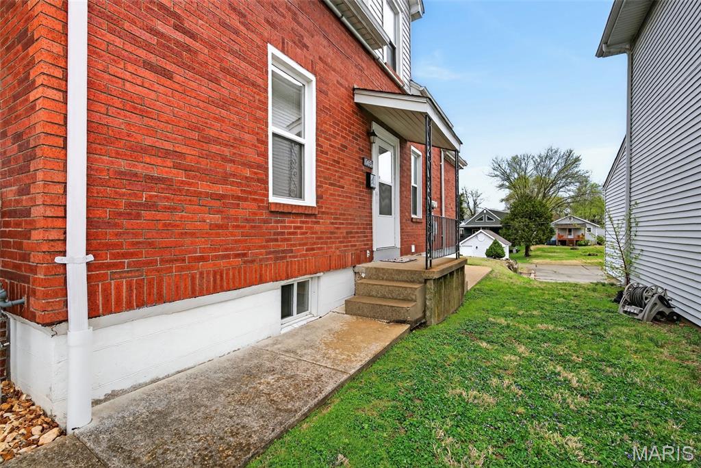 Redmons Add - Commercial Lease