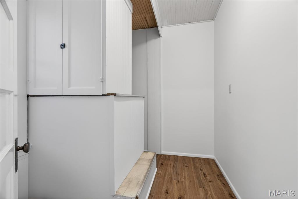 Redmons Add - Commercial Lease