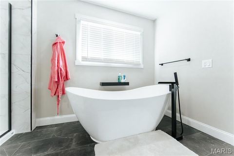 Tiny photo for 10605 Larson Lane, Rolla, MO 65401 (MLS # 26019147)