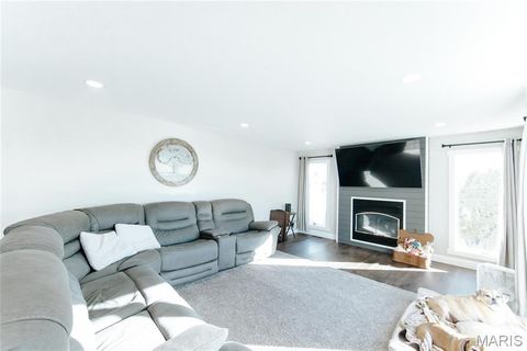 Tiny photo for 10605 Larson Lane, Rolla, MO 65401 (MLS # 26019147)