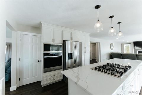 Tiny photo for 10605 Larson Lane, Rolla, MO 65401 (MLS # 26019147)