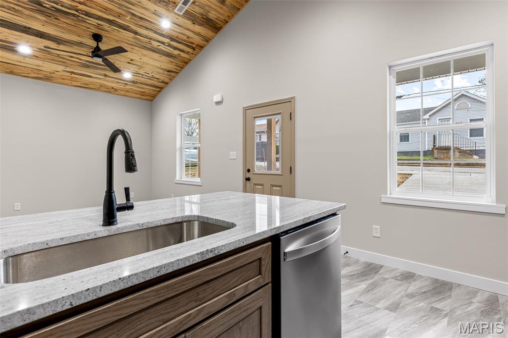 Crystal City - Residential