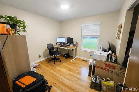 Tiny photo for 1118 Emerald Drive, Moscow Mills, MO 63362 (MLS # 26030954)