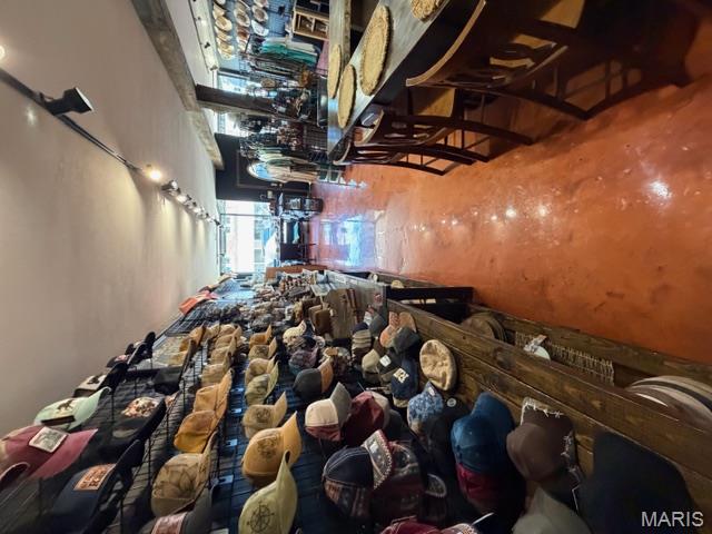 n/a - Commercial Sale