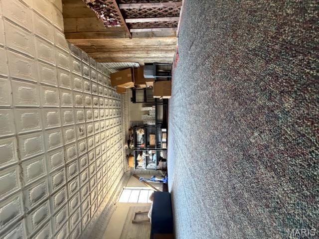 n/a - Commercial Sale