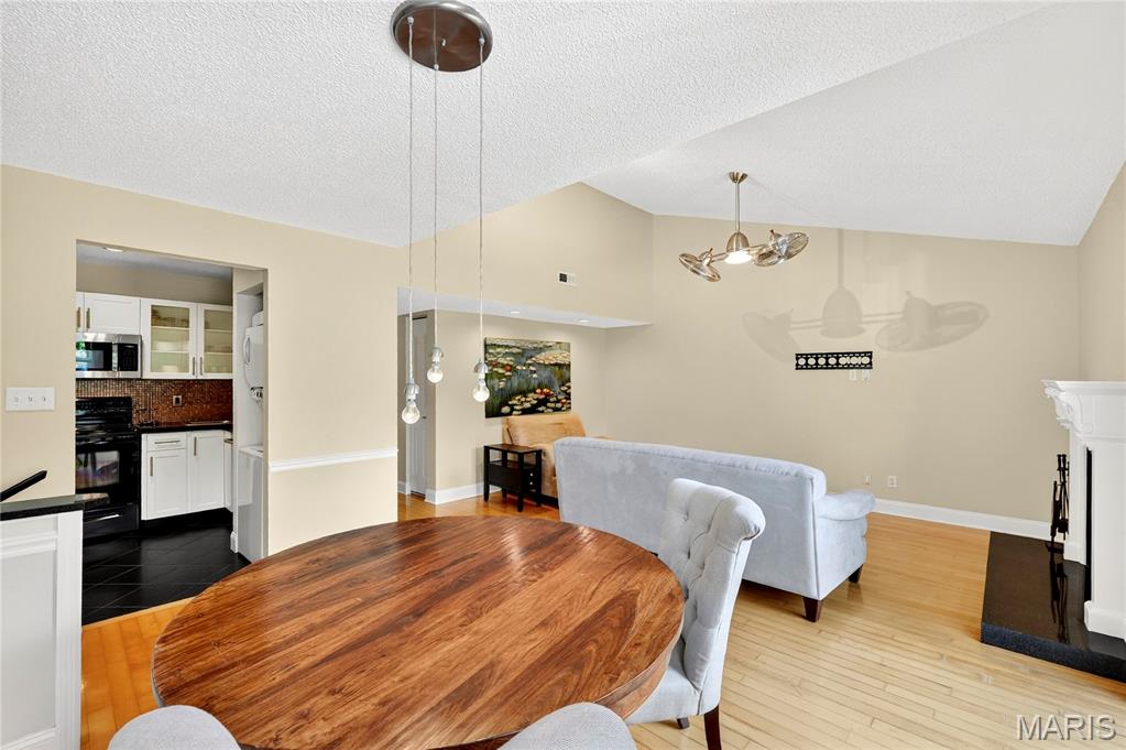 9067 Wrenwood Lane