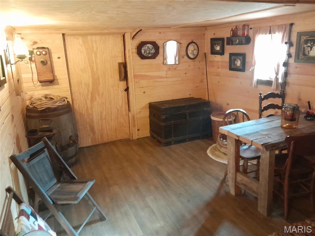 Goose Creek Sub - Land