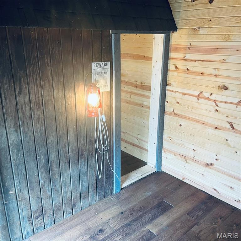 Goose Creek Sub - Land