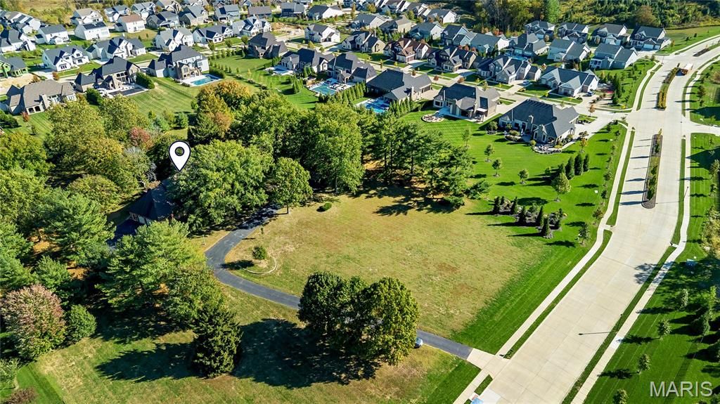Photo of 1240 Fienup Farms Blvd, Chesterfield, MO 63005 (MLS # 26011682)