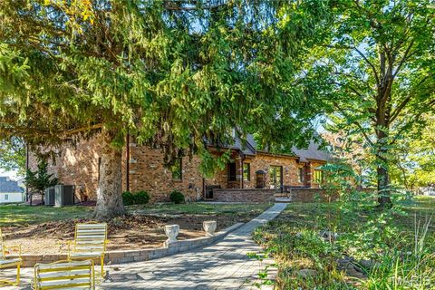 Tiny photo for 1240 Fienup Farms Blvd, Chesterfield, MO 63005 (MLS # 26011682)