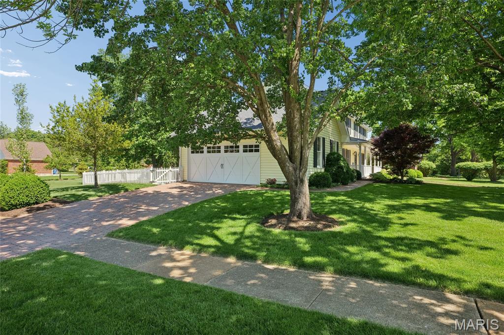Green Trails Country Club Grounds - Residential