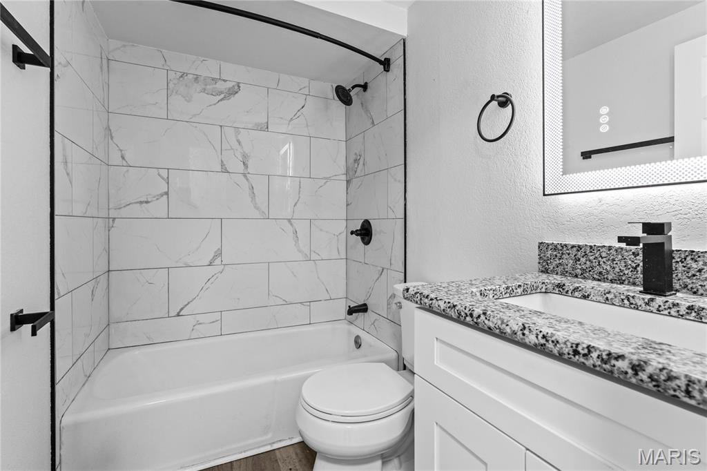 Granite City, Illinois 62040, United States, ,Commercial,Active,210877