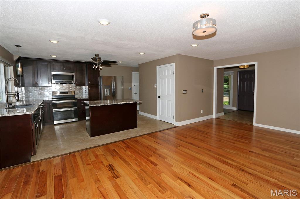 Countryside Hill - Residential Lease