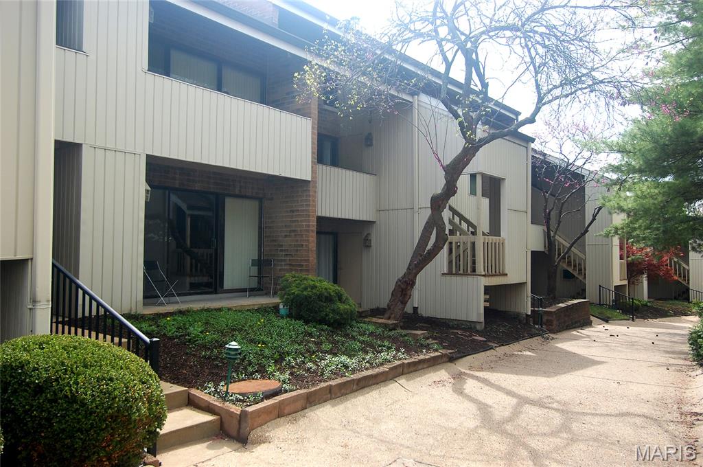 Old Ballas Village Condo - Residential