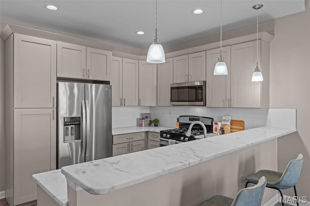 2253-2255 Indiana Ave Twnhs - Residential