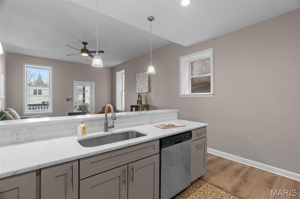 2253-2255 Indiana Ave Twnhs - Residential