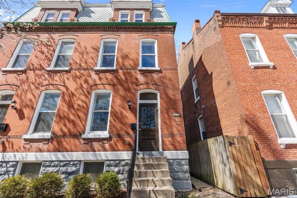 2253-2255 Indiana Ave Twnhs - Residential