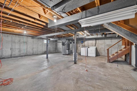 Tiny photo for 621 Windrush Drive, Kirkwood, MO 63122 (MLS # 26037975)