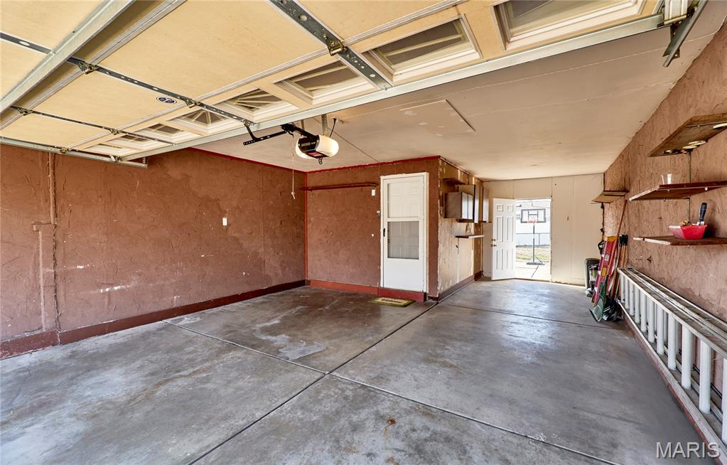 Loretto Manor 3 - Residential Lease