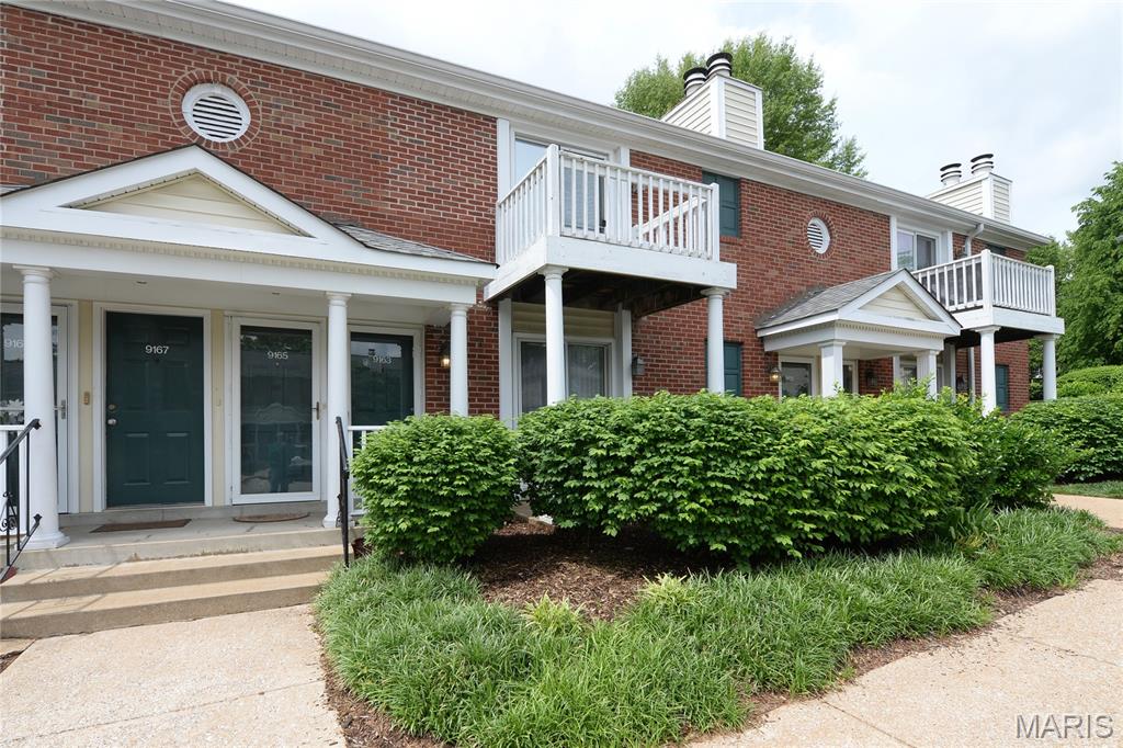 Brentwood Forest Condo Ph Eight - Residential