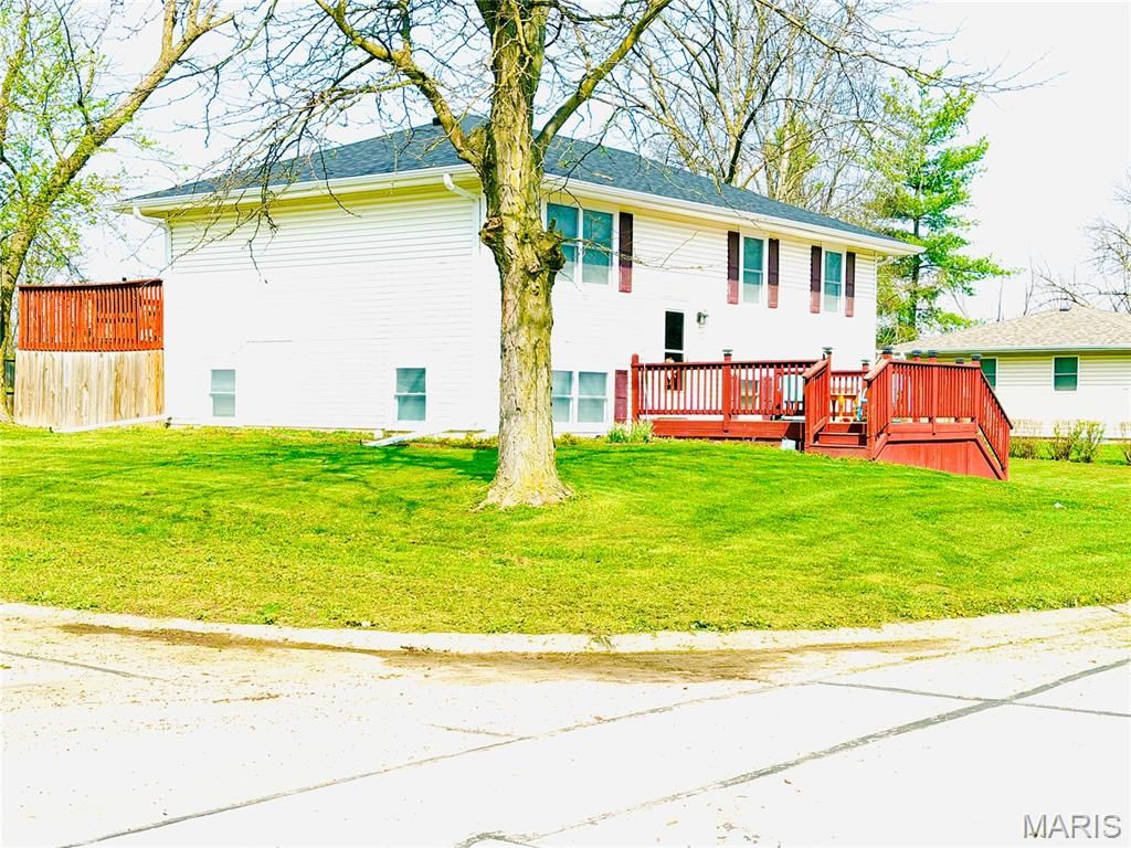 Photo of 2617 Cardinal Street, Mexico, MO 65265 (MLS # 26019413)