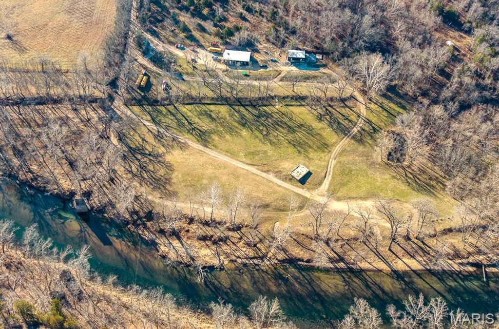 Photo of 30651 MARIGOLD, Lebanon, MO 65536 (MLS # 26013155)