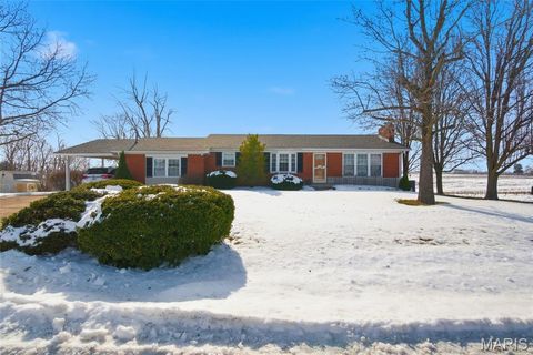 232 Gilmore Lake Road Columbia IL 62236