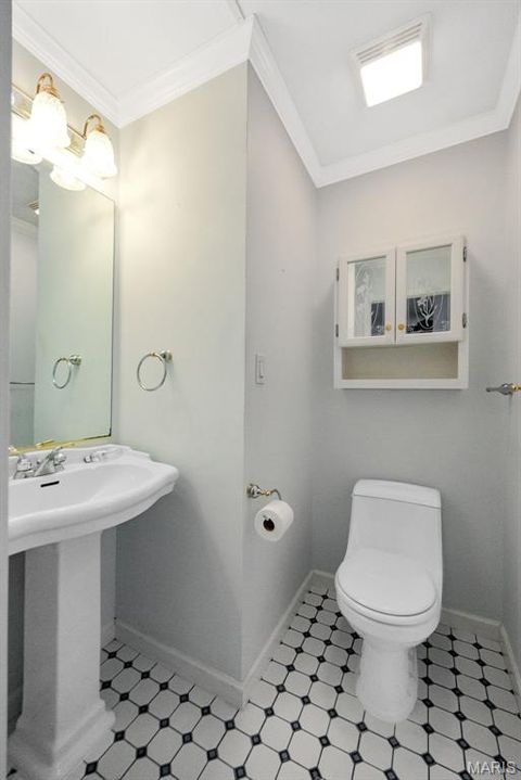 Tiny photo for 842 Wendevy Court, Ballwin, MO 63011 (MLS # 25078917)