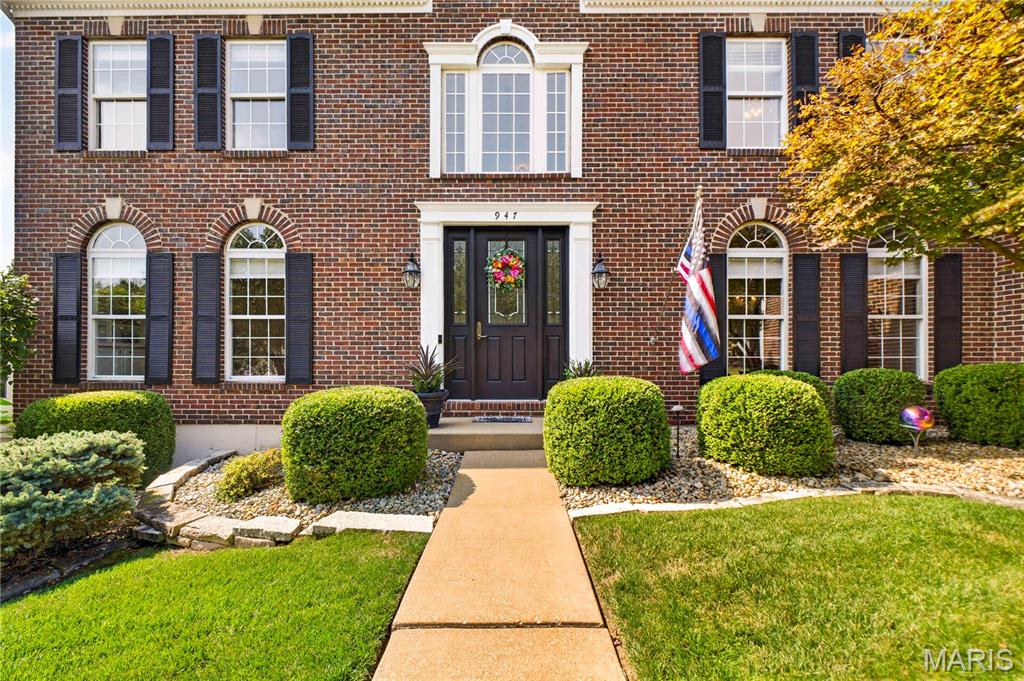 947 Crown Pointe Estates Drive