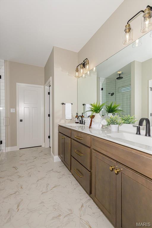 Ryehill Manor - Residential